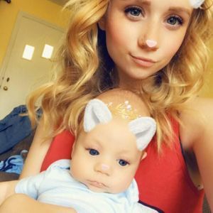 Meet your Posher, Dolly